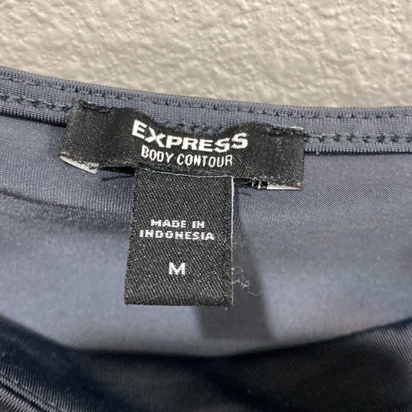 BODY CONTOUR DOUBLE LAYER CROPPED SQUARE NECK CAM - Picture 2 of 2